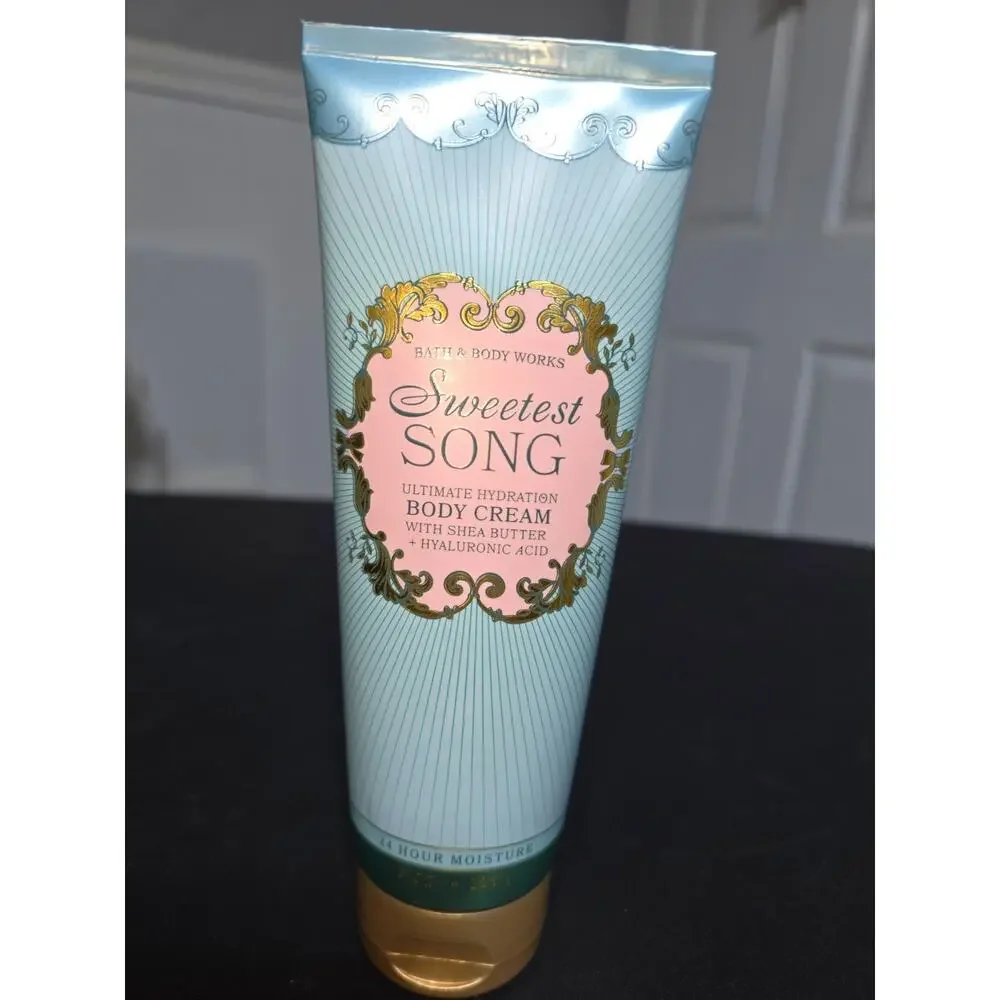 Sweetest Song 8 oz Ultimate Hydration Body Cream Bath & Body Works